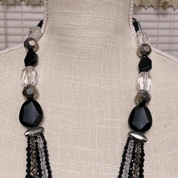 Lia Sophia glamorous “front row” chunky fashion jewelry layered necklace 32” - Picture 4 of 12